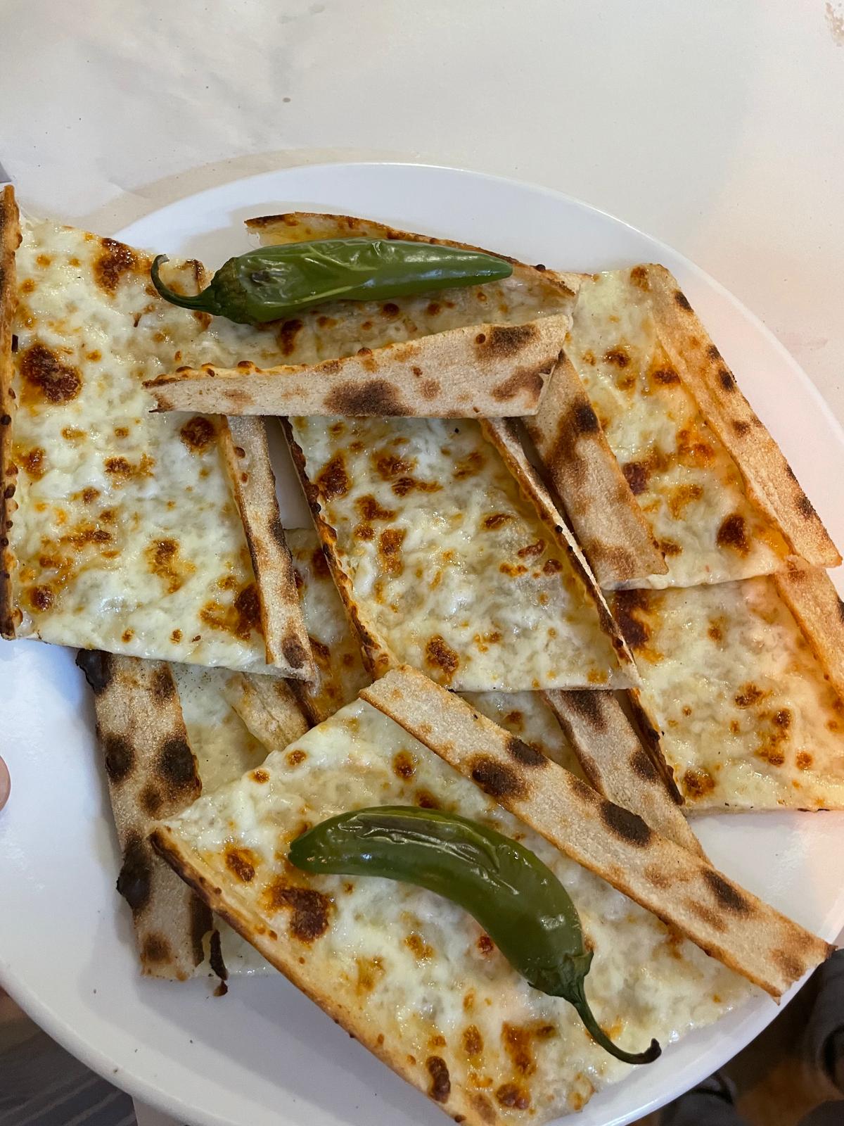 Karaman lahmacun küçükkeskin